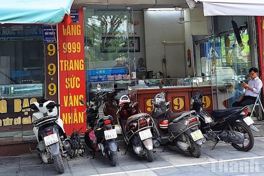 Lừa đảo vàng giả “tung hoành” trong cơn sốt giá