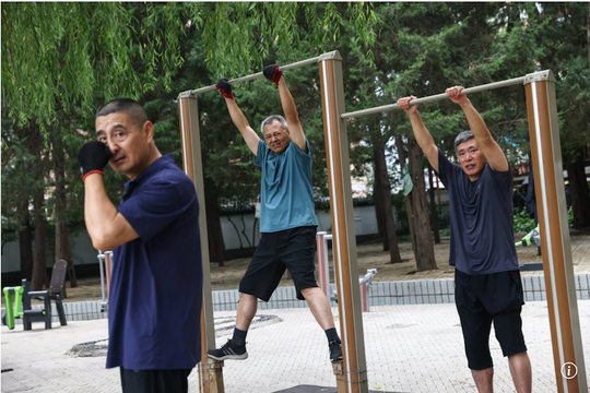 Dân số ngày càng già hóa, Trung Quốc ứng phó thế nào?