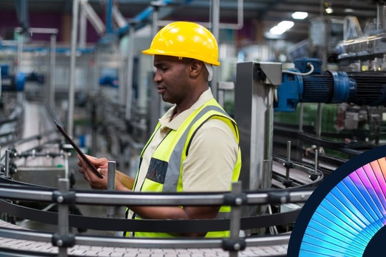 Giải pháp giúp doanh nghiệp tự tin triển khai và quản lý AI quy mô lớn