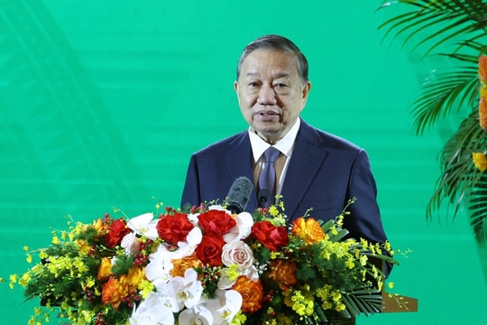 Tổng Bí thư: Đất đai, nước, rừng, biển phải trở thành động lực phát triển