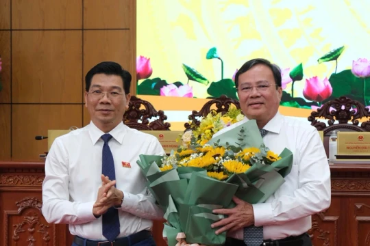 Ông Lê Văn Hẳn được bầu làm Chủ tịch UBND tỉnh Tây Ninh