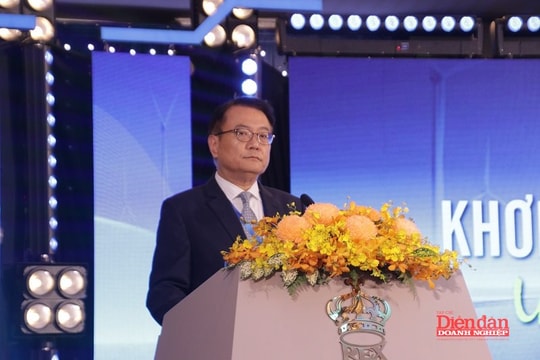 Tập đoàn SK cam kết đầu tư năng lượng và logistics tại Cà Mau