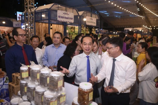 Khai mạc Lễ hội ẩm thực - Ngày hội Cua Cà Mau năm 2025