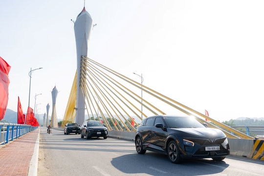 VinFast VF 7 “đáng tiền” đến từng xu: Lái hay như xe thể thao, chi phí nuôi xe cực nhẹ