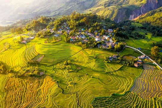 Du lịch Y Tý - hành trình khai phá và phát triển bền vững