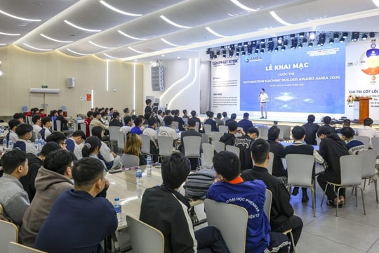 Làm bán dẫn cần người trước khi cần vốn