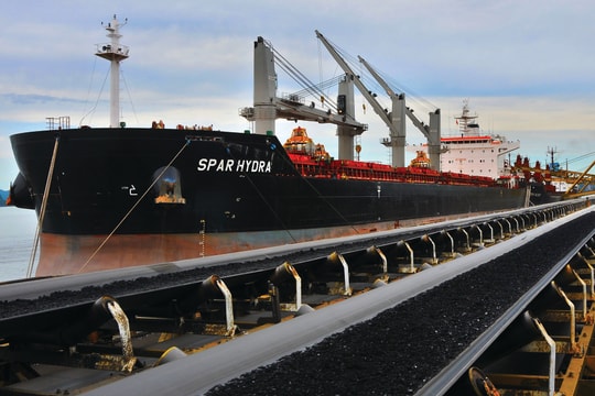 TKV vượt chỉ tiêu than sạch, đáp ứng mục tiêu tăng trưởng