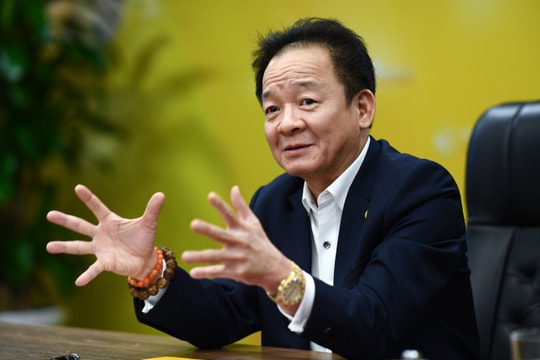 Khát vọng tạo giá trị bền vững từ năng lượng tái tạo của Bầu Hiển