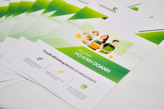 Bước chuyển mình của tiểu thương Việt cùng hệ sinh thái số