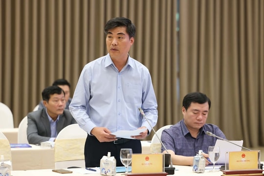 Bộ Xây dựng sẽ xây nhà chống bão lũ cho người dân