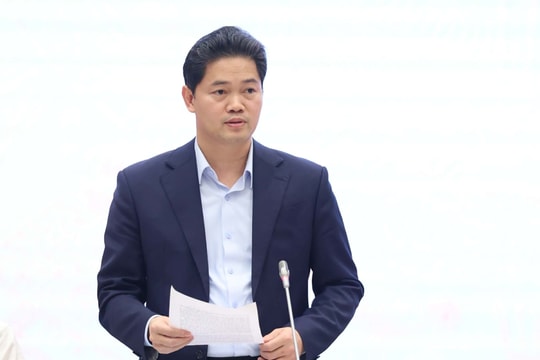 Siết chặt quản lý mỹ phẩm: Bộ Y tế đề xuất tăng chế tài, xây dựng dữ liệu quốc gia