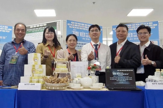 Khởi nghiệp Quốc gia 2025: Dự án Zinnova lọt Top 20 dự án xuất sắc