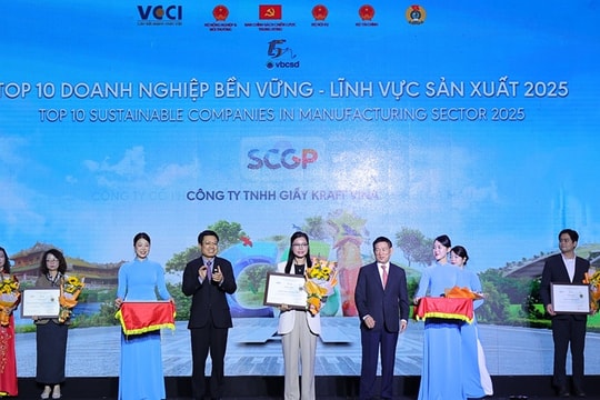 SCG và 7 công ty thành viên được vinh danh Top 100 doanh nghiệp bền vững 2025