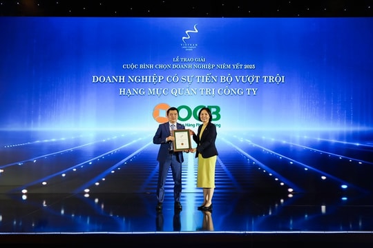 Trách nhiệm trong hoạt động quản trị và ESG, OCB nhận cú đúp giải thưởng nổi bật