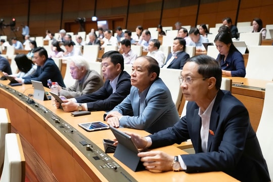 Không ghi nhân chủ thể quyền sở hữu trí tuệ sản phẩm do AI tạo ra