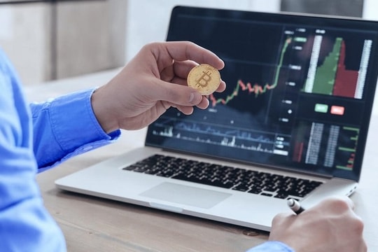 Đánh thuế tài sản số: Thuế 0,1% có đủ sức thay đổi cuộc chơi?