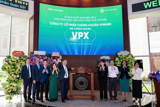 Gần 1,9 tỷ cổ phiếu VPX chính thức niêm yết trên HoSE