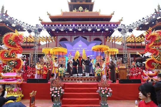 Hà Nội: Tổ chức Diễn xướng thực hành tín ngưỡng thờ Mẫu xứ Đoài năm 2025
