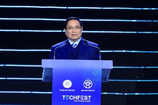 Thủ tướng: Đổi mới sáng tạo và chuyển đổi số là đột phá then chốt