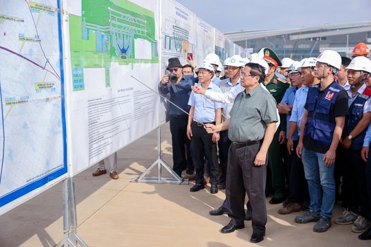 Sân bay Long Thành đón chuyến bay chính thức đầu tiên ngày 19/12/2025