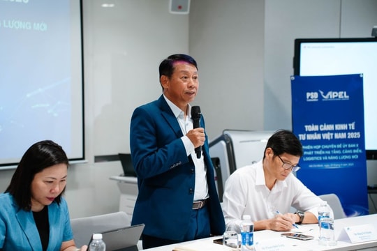 Thoát bẫy làm thuê trong ngành logistics