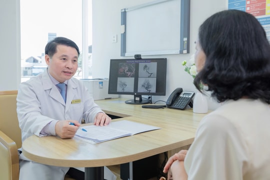 TS.BS Tôn Thất Trí Dũng: “Chạy nhanh hơn thời gian để cứu bệnh nhân đột quỵ”