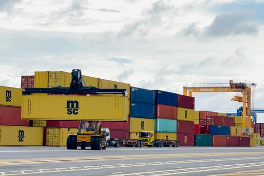 Cảng biển Hải Phòng đồng bộ hạ tầng, đón đầu tăng trưởng