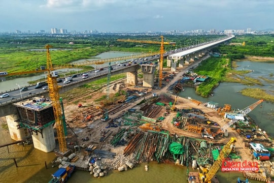 Hiện thực hóa mục tiêu tăng trưởng: Động lực từ đầu tư công