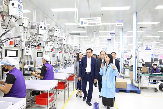 Nghệ An 2025: "Chìa khóa" mở ra không gian phát triển mới