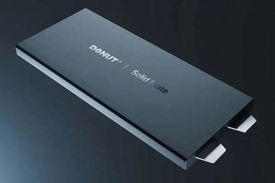 Pin thể rắn sạc nhanh như đổ xăng, sẵn sàng sản xuất hàng loạt?