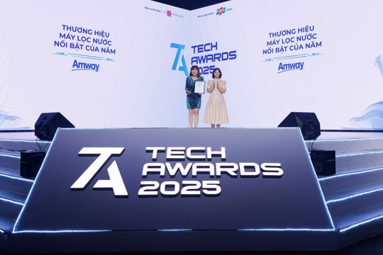Máy lọc nước New eSpring™ cú "hattrick" ấn tượng tại Tech Awards 2025