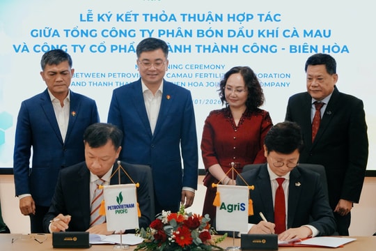Phân Bón Cà Mau Và AgriS ký hợp tác chiến lược, thúc đẩy nông nghiệp bền vững