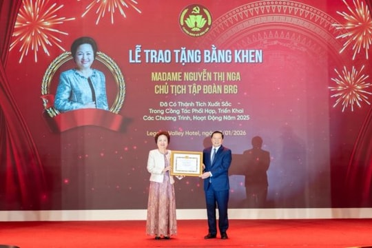 Tập đoàn BRG được trao tặng Bằng khen của Ban Tuyên giáo và Dân vận Trung ương