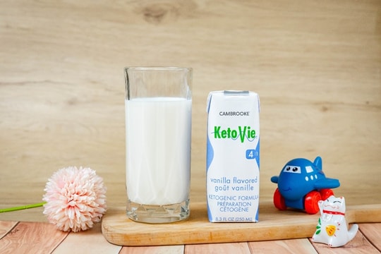 Thực phẩm dinh dưỡng y học keto uống liền – giải pháp tăng cường tuân thủ trong điều trị động kinh kháng thuốc