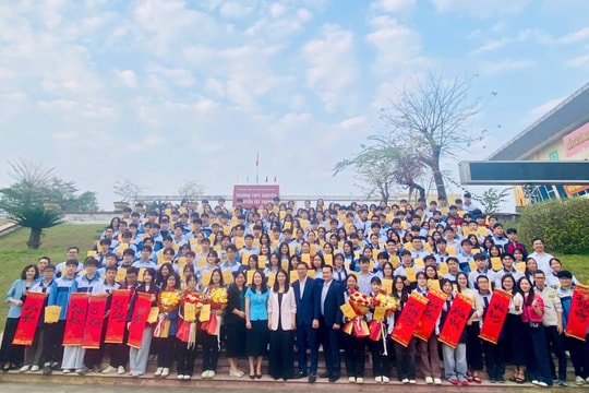 Giáo dục Lào Cai thăng hạng, vươn Top 8 học sinh giỏi Quốc gia THPT năm học 2025-2026