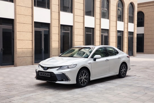 Sedan liệu có thể lấy lại vị thế trước làn sóng SUV?