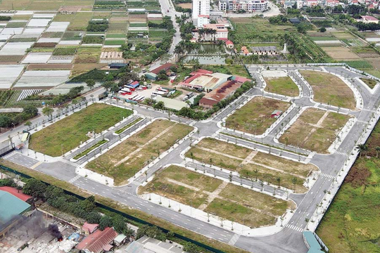 Siết đặt cọc đấu giá đất, ngăn thổi giá