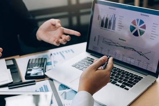 Quản trị danh mục đầu tư trong môi trường biến động