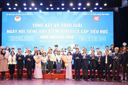 Ngày hội Tiếng Anh STEM Robotics: Mô hình hợp tác công – tư thúc đẩy giáo dục số ở bậc Tiểu học Hà Nội