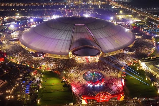 Từ kinh doanh tự phát đến hệ sinh thái bán lẻ chuyên biệt: Bước tiến dài của bất động sản dòng tiền