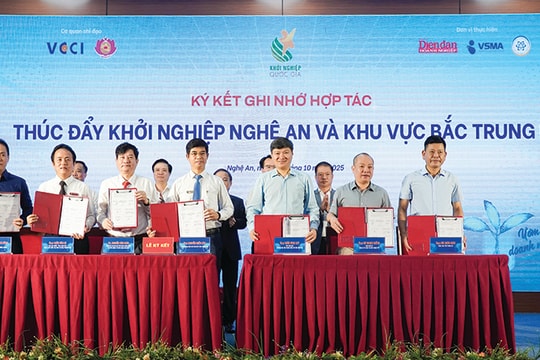 Sát cánh cùng thế hệ trẻ