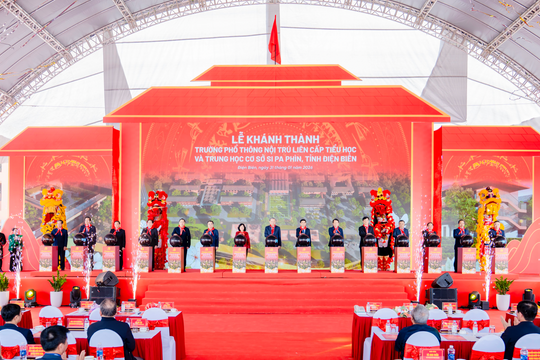 Tổng Bí thư Tô Lâm biểu dương chất lượng và tiến độ công trình trường nội trú liên cấp Si Pa Phìn