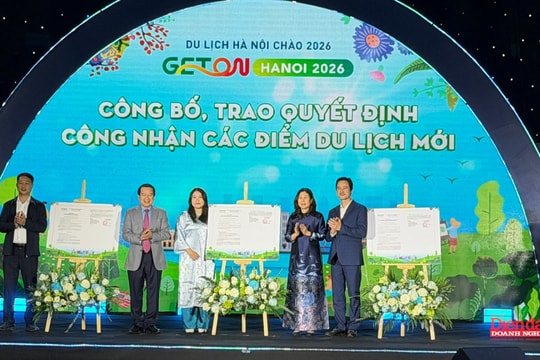Hà Nội khởi động mùa du lịch 2026 với hành trình du lịch xanh