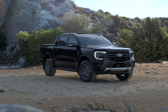 Từ off-road đến đô thị: bán tải đang "đổi vai" tại Việt Nam