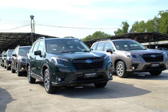 Subaru Forester thế hệ cũ, tồn kho từ 2024, giá "cao ngất", ai dám mua?