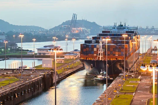 Mối nguy với “yết hầu” thương mại toàn cầu