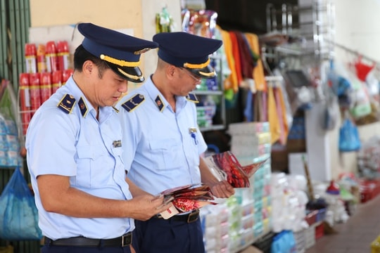 Quyết tâm làm sạch thị trường không để hàng giả, hàng nhái lộng hành