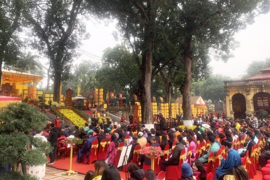 Tái hiện nghi lễ “Tống cựu nghinh tân” tại Hoàng thành Thăng Long