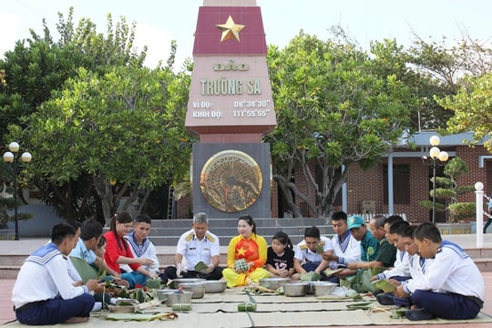 Mùa xuân Trường Sa: Khát vọng xanh giữa lòng biển mặn và lời thề giữ vững chủ quyền biển, đảo