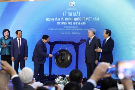 Tầm nhìn Trung tâm tài chính quốc tế và các thành viên sáng lập, chiến lược